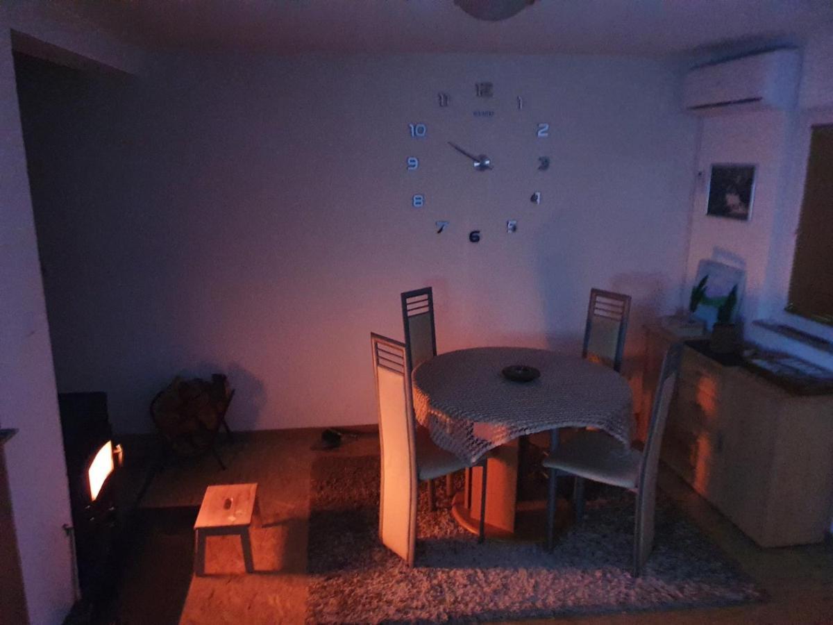 House Apartment Azra 사라예보 외부 사진