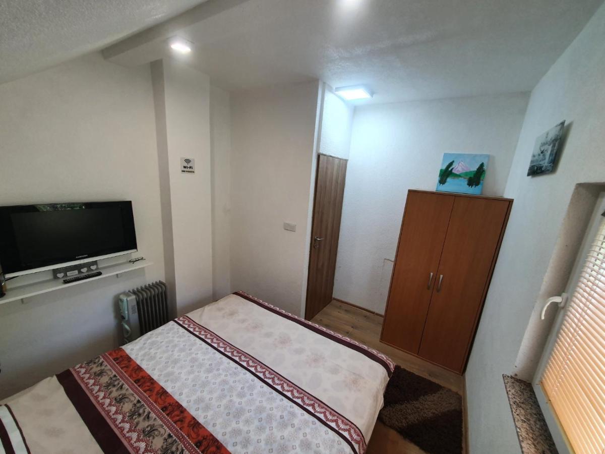 House Apartment Azra 사라예보 외부 사진