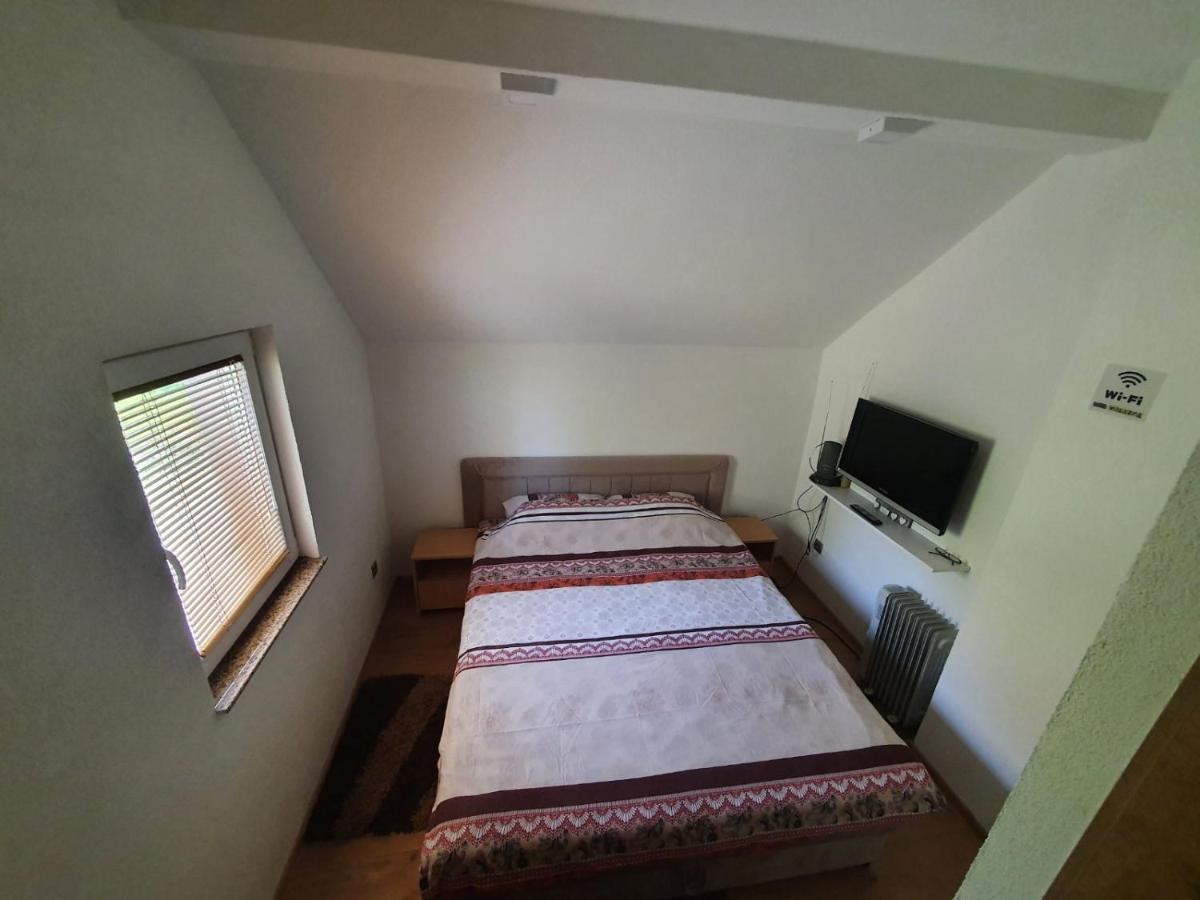 House Apartment Azra 사라예보 외부 사진